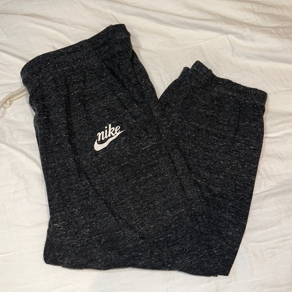 NIKE joggers